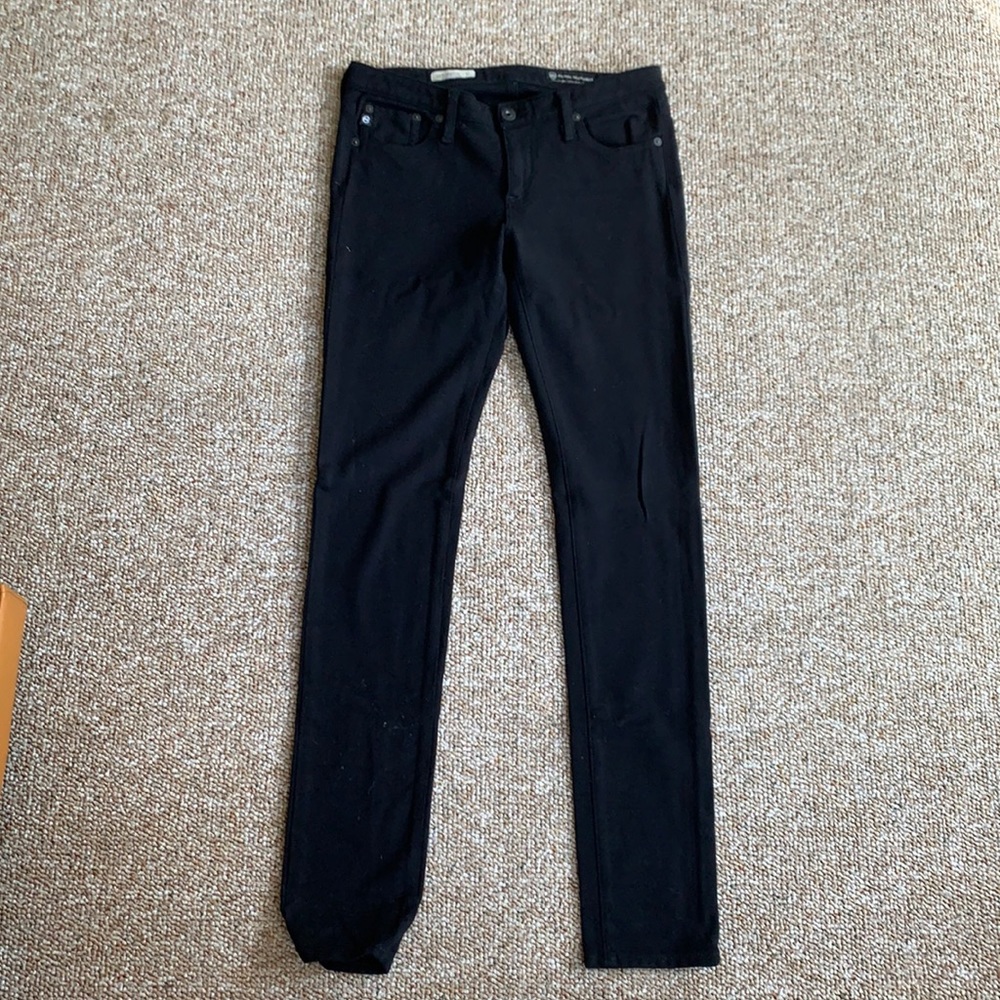 Black “skinny leggings” jeans